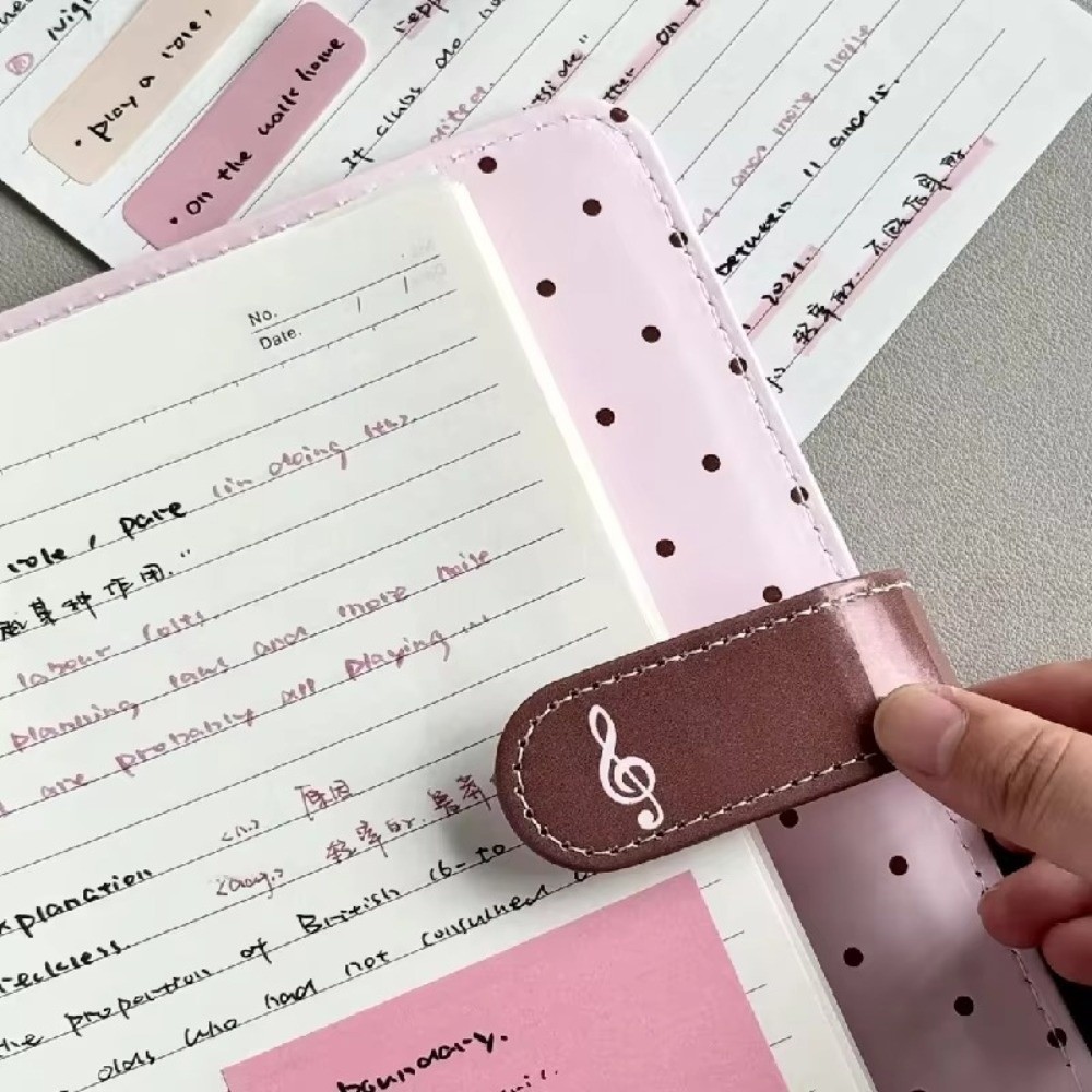 Notebook Dotted A5 - Buku catatan dengan sampul polkadot, terbuat